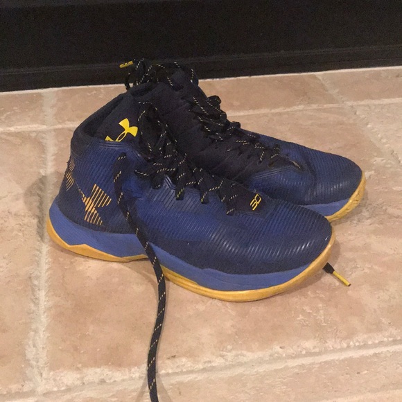 stephen curry shoes size 6